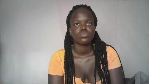 blackqeen on Cherry