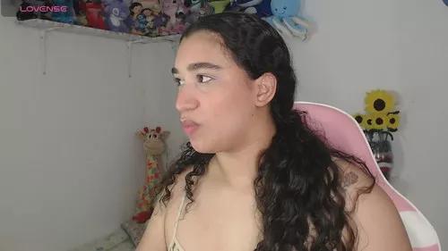 Karoll2 webcams show profile image 