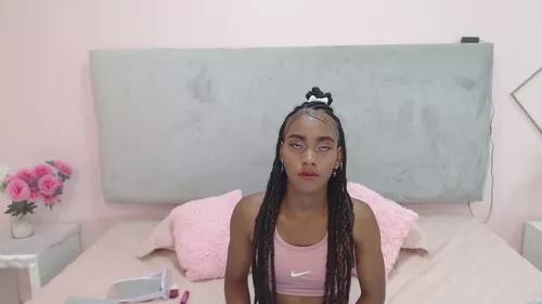 Nahommybrown webcams show profile image 