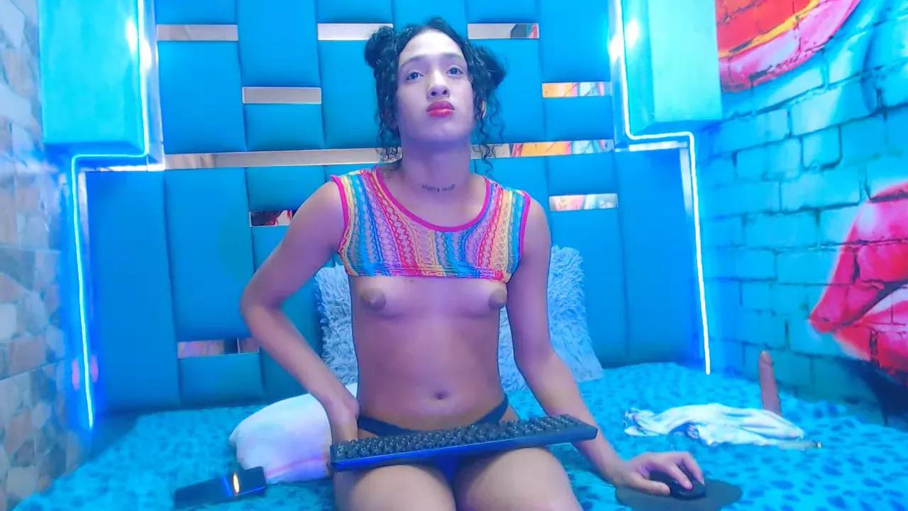 Nahomy774 webcams show profile image 