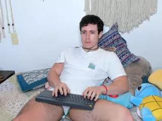 aaron_bain from Flirt4Free