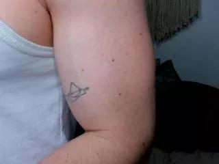 aaron_bain from Flirt4Free