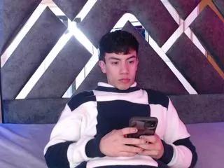 aaron_blink from Flirt4Free