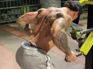 aaron_ford from Flirt4Free