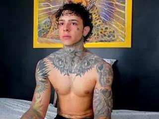 aaron_ford from Flirt4Free