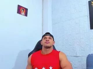 aaron_velour from Flirt4Free