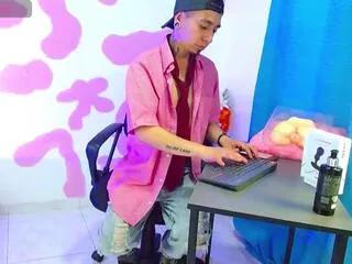 abner_dam from Flirt4Free is Freechat
