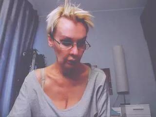 addie_lynn from Flirt4Free