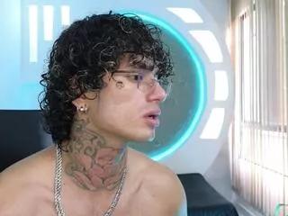 alan_ralf from Flirt4Free is Freechat