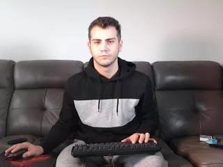 alex_iubi from Flirt4Free is Freechat