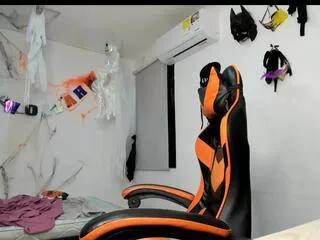 alexj_black from Flirt4Free is Freechat