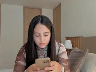 Alicce_kiim webcams show profile image 