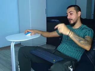 andrew_bannerr from Flirt4Free is Freechat