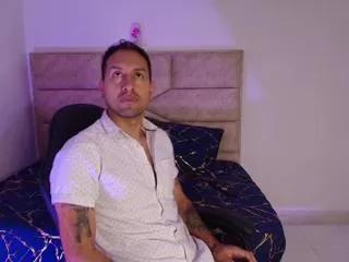 Photos of andye_king from Flirt4Free is Freechat