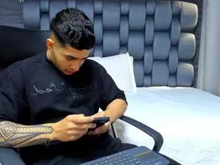 angel_falconer from Flirt4Free is Freechat