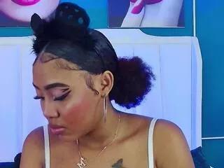 angela_roberts from Flirt4Free is Freechat
