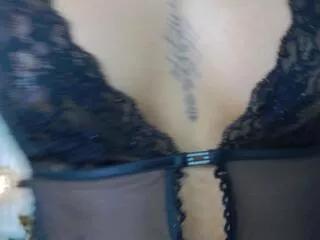 annie_gills from Flirt4Free is Freechat