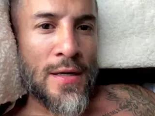 Apolo_brooks webcams show profile image 