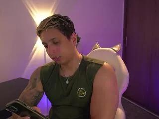 appolo_cavill from Flirt4Free