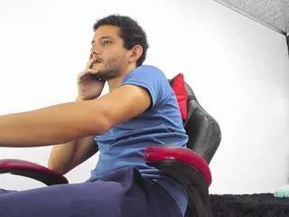 ares_booster from Flirt4Free is Freechat