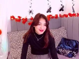 ariel_loove from Flirt4Free is Freechat