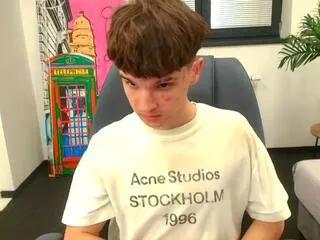 armand_bubka from Flirt4Free