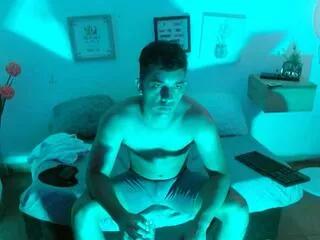 arthur_rey from Flirt4Free is Freechat