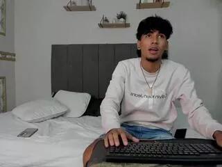 ashley_stand_aris_konor from Flirt4Free is Freechat