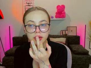 aurora_shine on Flirt4Free