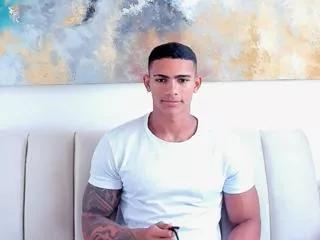 bllack_daniels from Flirt4Free