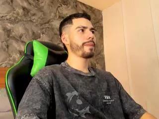 Photos of cameron_pierce from Flirt4Free is Freechat