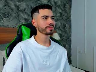 cameron_pierce from Flirt4Free is Freechat