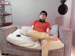 camilo_mesalina from Flirt4Free is Freechat