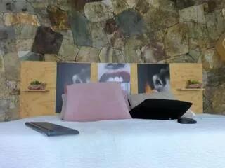candy_feett from Flirt4Free is Freechat