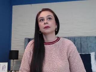 Explore our live girls sluts from our Custom and Multi clubs and checkout exclusive access to highly interactive content, such as shape, hair, titties, pussy type and many more.