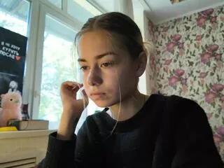 carri_baptise from Flirt4Free