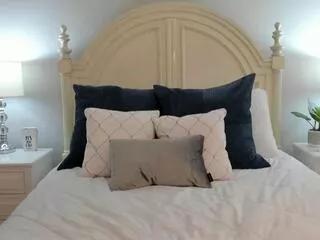 cecilia_blue from Flirt4Free