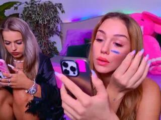 chantall_nikki from Flirt4Free is Freechat