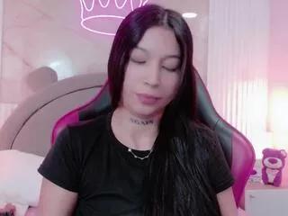 cloe_joness from Flirt4Free is Freechat