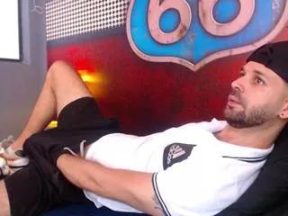 crristhian_white from Flirt4Free