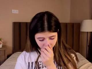 cwene_christley from Flirt4Free is Freechat