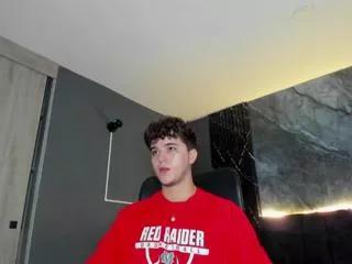damian_klart from Flirt4Free is Freechat