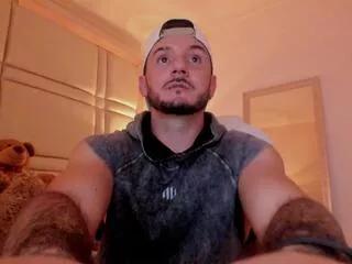 damon_santos from Flirt4Free is Freechat