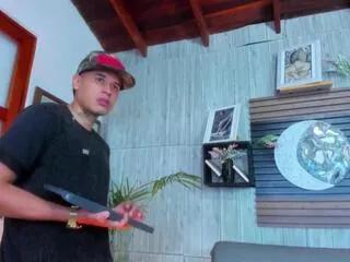 Dan_airen webcams show profile image 