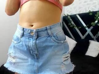 Explore our live girls sluts from our Custom and Multi clubs and checkout exclusive access to highly interactive content, such as shape, hair, titties, pussy type and many more.