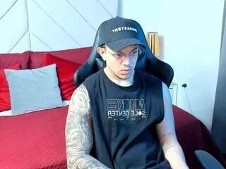 dante_lux from Flirt4Free is Freechat
