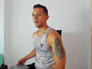 derek_rossetti from Flirt4Free is Freechat