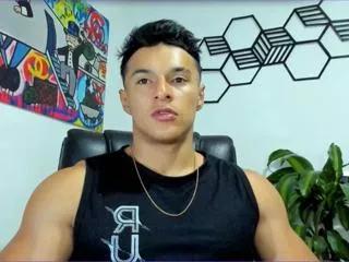 derry_adams from Flirt4Free