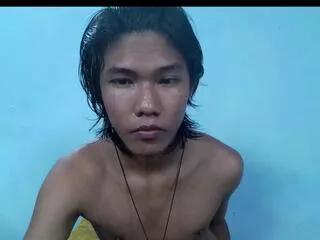 divin_sun from Flirt4Free