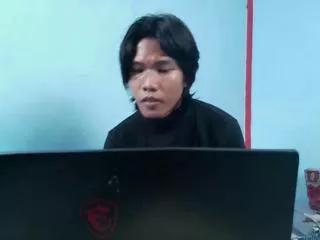 divin_sun from Flirt4Free